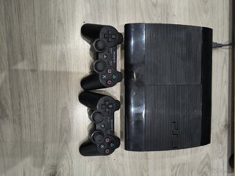 Playstation 3 - 2