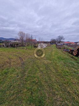 Pozemok vhodný na výstavbu RD  v obci Dlhá 13km od Trnavy - 2