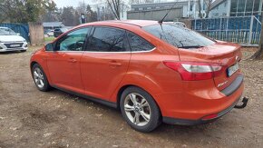 Ford Focus 1.6 Ti-VCT Sport - 2