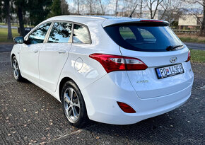 Hyundai i30 CW 1.6 benzín SLOVENSKO 22tis km. - 2