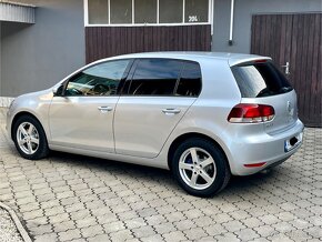 VOLKSWAGEN GOLF 6 1,6 tdi 77 kw 5r HIGHLINE VYBAVA - TOP - 2