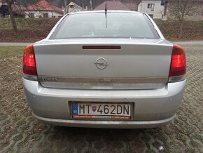 Rozpredám Opel Vectra 1.6 benzín - 2