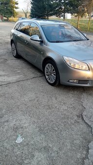 OPEL INSIGNIA Tourer 2.0 CDTI 2012 - 2