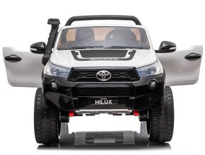 Detské elektrické autíčko Toyota Hilux 4x4 - 2