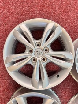 5x114,3 R17 originál alu disky Hyundai ix 35 - TOP - 2