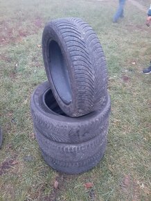 205/55r16  91H     zimne - 2