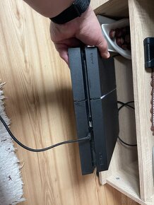 PS4  500 GB 2 ovládače - 2