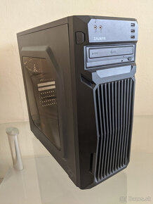 Starší herný PC: i7-6700k, 16GB RAM, SSD 240GB, Seasonic 620 - 2