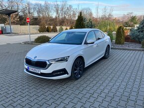 Škoda OCTAVIA IV 1,5 TSI 110KW 6st manuál , klíma - 2