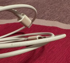 Apple Lightning to USB-C 1m napájací kábel - 2