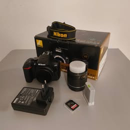 Nikon D3500 Kit, AF-P DX NIKKOR 18-55 mm, f/3.5-5.6G VR Lens - 2