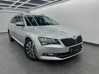 Superb Combi 1,6 TDI Ambition 88kW M6 Top stav - 2