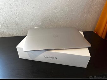 MacBook Air 13 inch 2020 M1 8gb ram 256gb ssd - 2