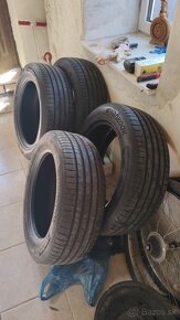 235/55R18 - 2