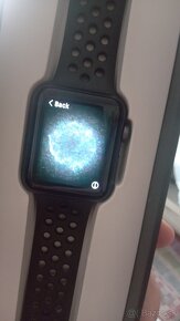 Predám Apple watch series 3 nike - 2