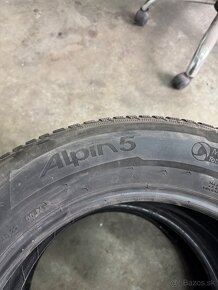 215/65 R17 Michelin alpin 5 - 2