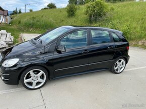 Predám Mercedes Benz B200 automat 2011 - 2