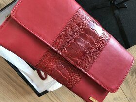 mala červená clutch kabelka Nateiss - 2