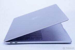 ZÁRUKA/Macbook Pro13.3"/I5 2.0GHZ/16GB RAM/128GB SSD/CZ - 2