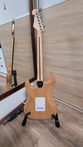 Elektrická gitara - 2