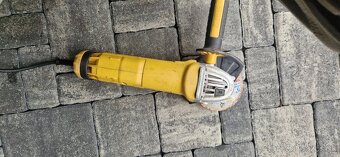 Predám uhlovu brusku dewalt - 2