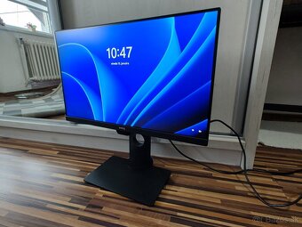 FULL HD monitor 24 - 2