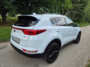 ===Kia Sportage 1.7 CRDi 2WD Platinum=== - 2