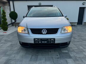 VOLKSWAGEN TOURAN 1.9 TDI 77KW DSG TRENDLINE 7 MIESTNY - 2