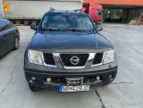 Nissan Navara - 2