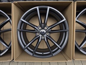 5x112 R19 VW Pretoria Nepoužite - 2