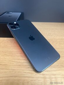 Predám iPhone 11 PRO MAX 256GB, DOBRÝ stav, VOLNY - 2