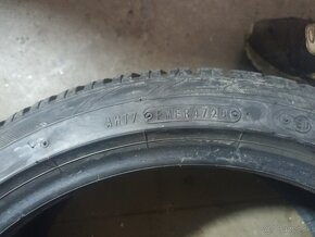 225/45r18 - 2