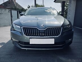 Škoda superb Combi 2.0tdi Style DSG - 2