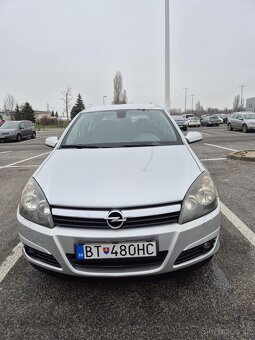 Opel astra h - 2