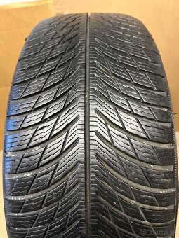 Michelin Pilot Alpin 5 SUV 235/55R19 - 2