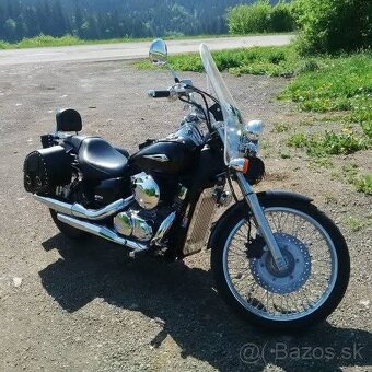 Honda VT 750 black shadow - 2