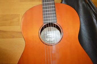 predam - krasna gitara YAMAHA G-40 - 2