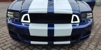 Predná mriežka s LED Ford Mustang - 2