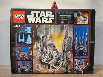 LEGO Star Wars 75104 Kylo Ren Command Shuttle - 2