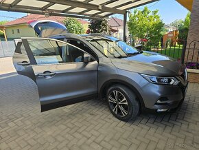 Nissan Qashqai DIG-T 115 N-Connecta - 2