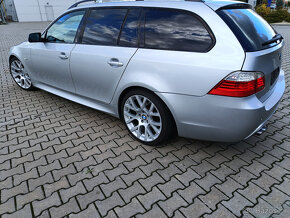 BMW e61 3.0d LCI - M-paket, automat, xenon, BT , RWD - 2