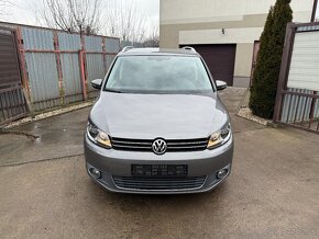 Volkswagen Touran 2.0 TDI Highline - 2