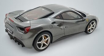 1:18 BBR FERRARI 488 GTB - 2