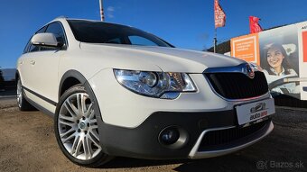 Škoda Superb Combi Scout 2.0 TDI 4x4 140k DSG - 2