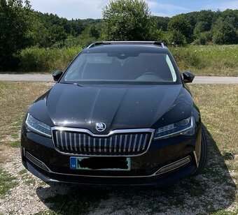 Priečniky /nosiče/ Yakima na Škoda Superb 2019-2024 - 2