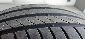 Michelin primacy 4 - 2