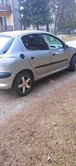 Peugeot.206 - 2