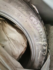 Zimné pneumatiky GOOD YEAR 225/55R17 101V - 2