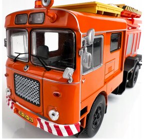 Škoda- Liaz 706 RT 1:43 + časopis - 2