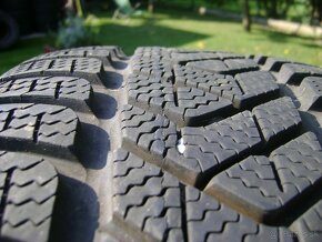 275/40 r20 zimne pneumatiky - 2